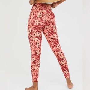 Aerie Offline Real Me Xtra Hold Up Royal Berry‎ 7/8 Leggings